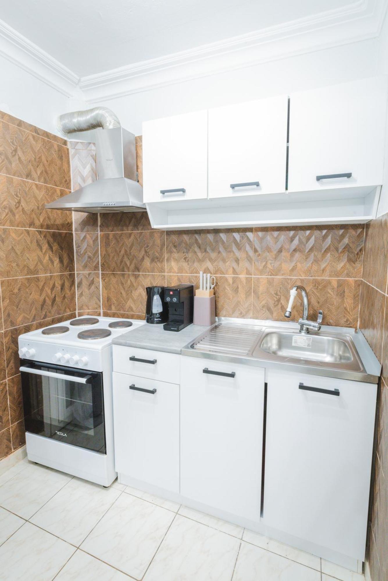 Stylish Apt W Jacuzzi, 5 Min To White Tower Salonicco Esterno foto